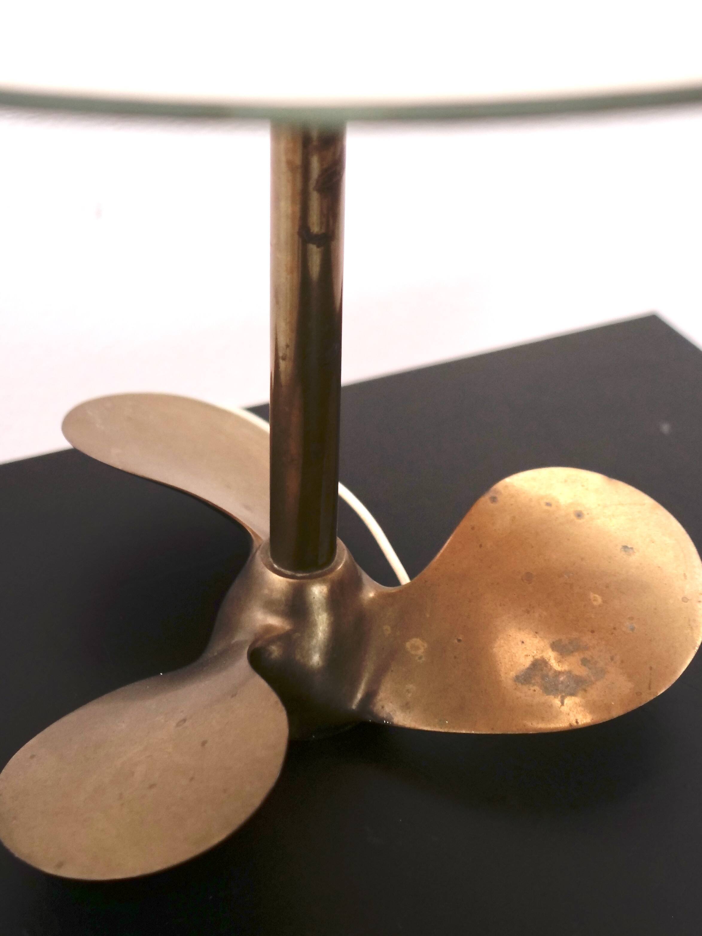 Solid brass helix lamp