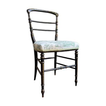 Chaise Napoléon III en bois noirci et toile de Jouy verte
