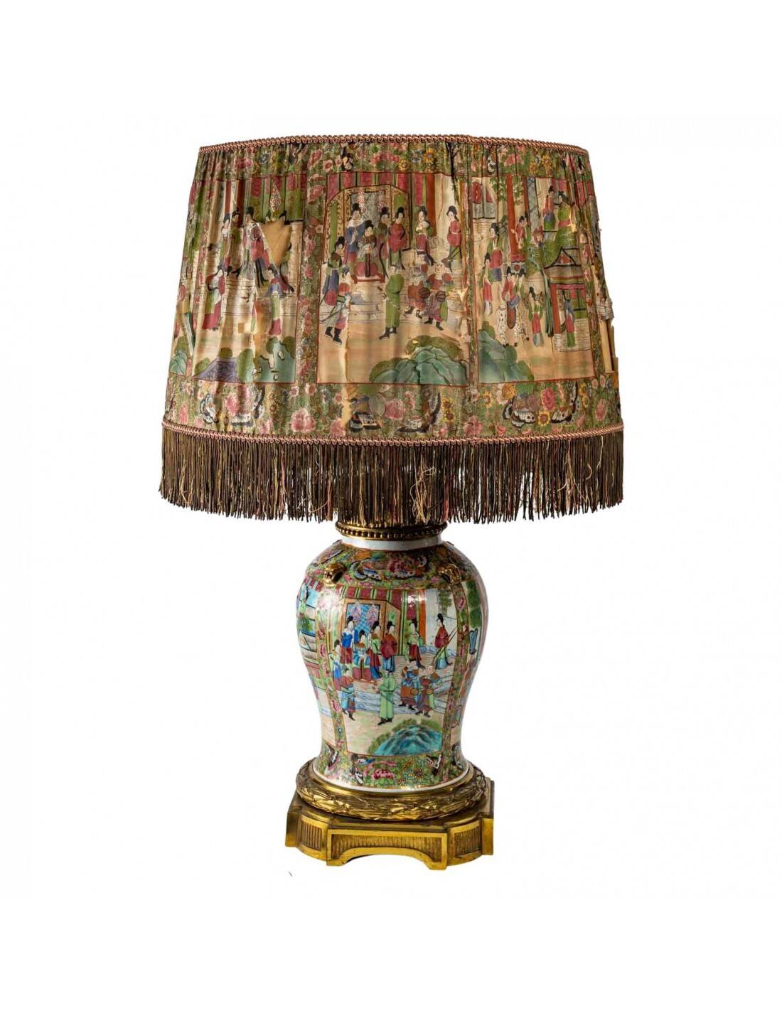 Very important Satsuma porcelain lamp