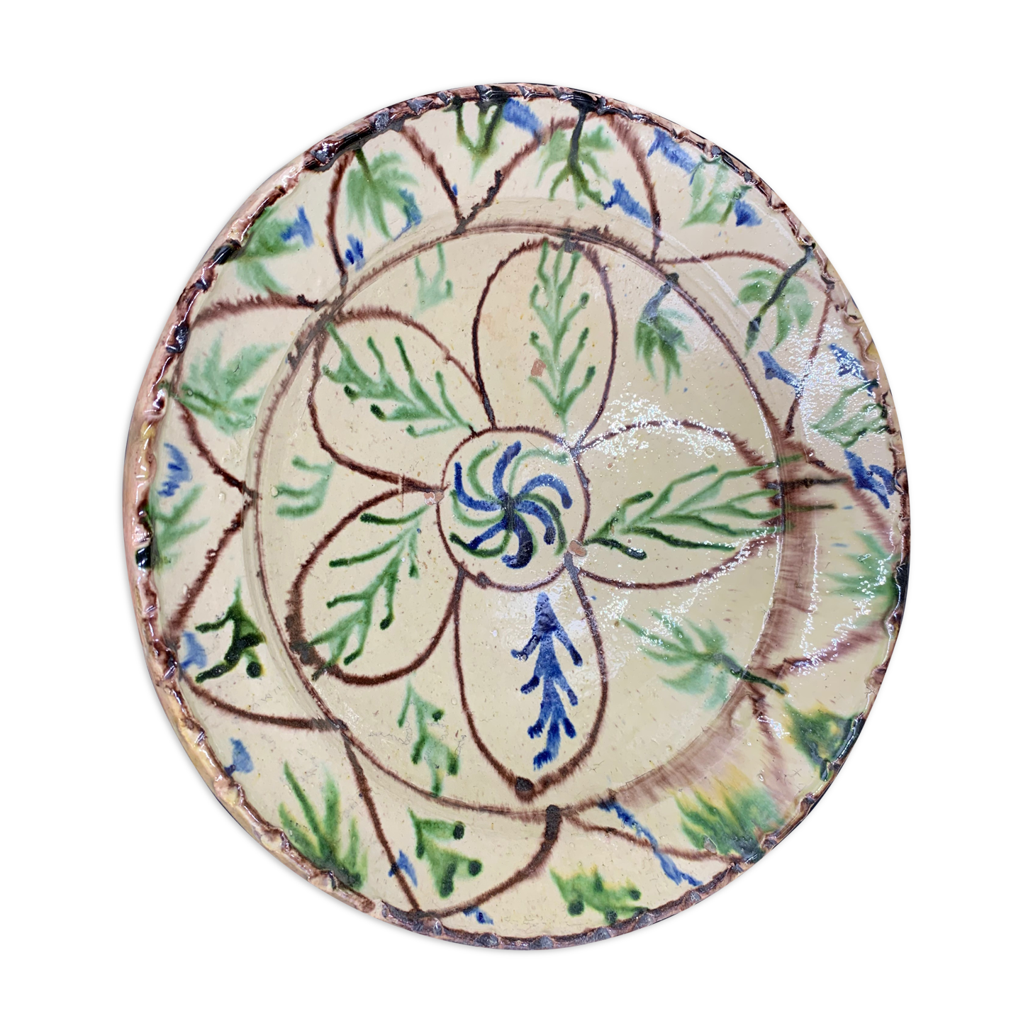 Ancien plat en terre-cuite vernissée à décor floral marron et vert sur engobe jaune, pakistan multan