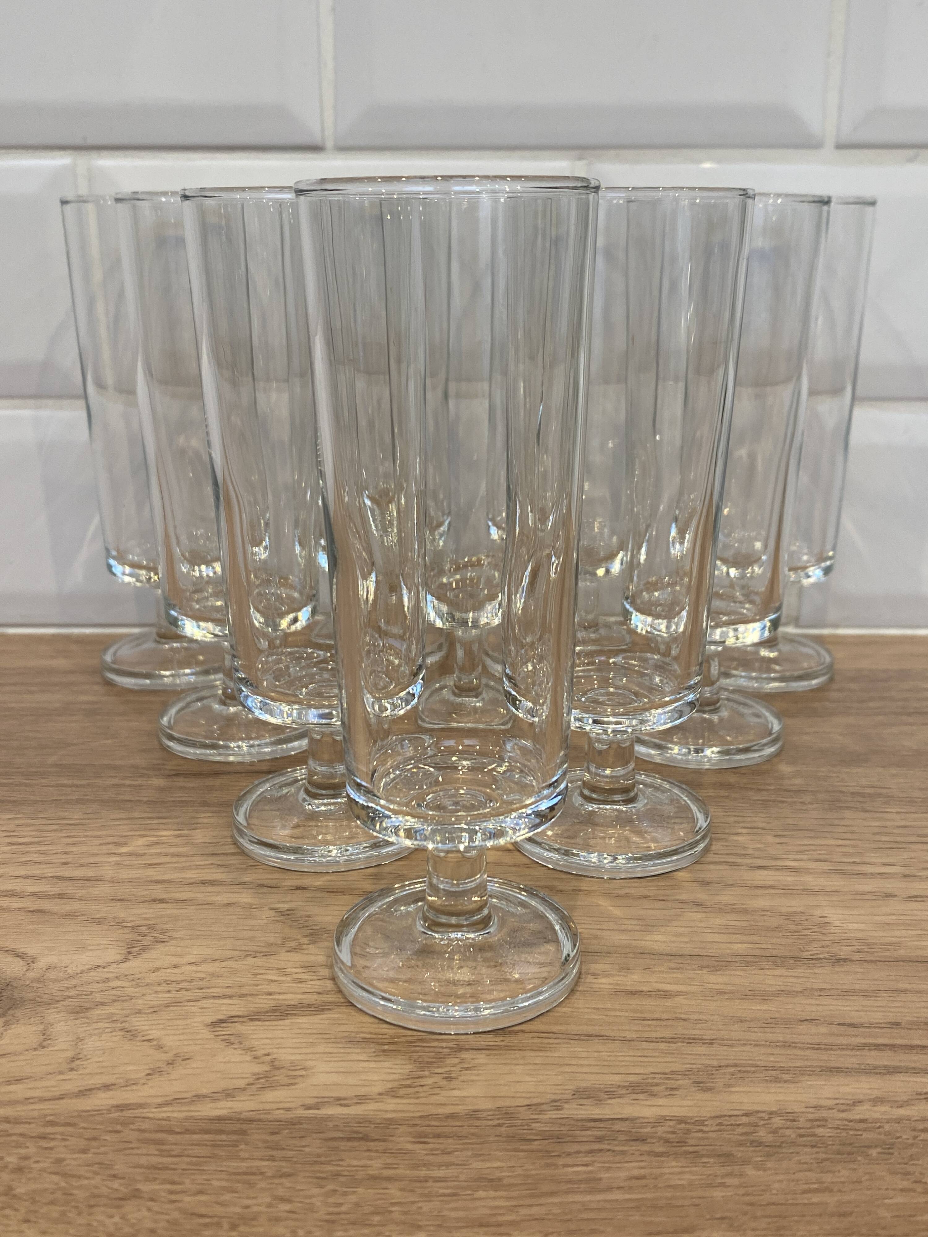 Set of 10 Luminarc champagne flutes