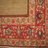 Handmade antique Persian Tabriz rug 121cm x 167cm 1900s