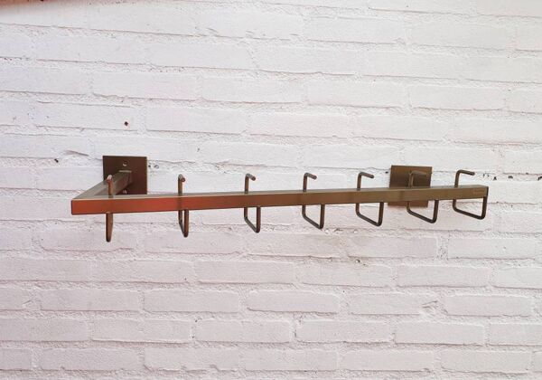 Porte-manteau mural en métal Bony design 1980s