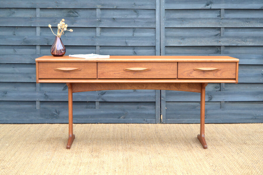 Console by Franck Guille for AustunSuite