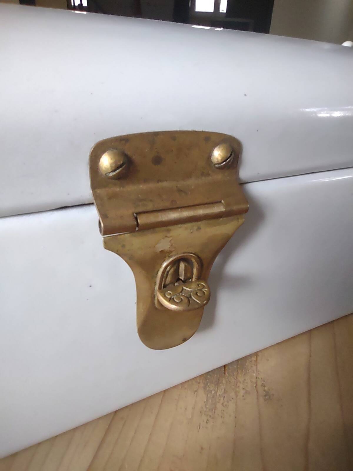 Vintage bread box - white enamel and brass - retro