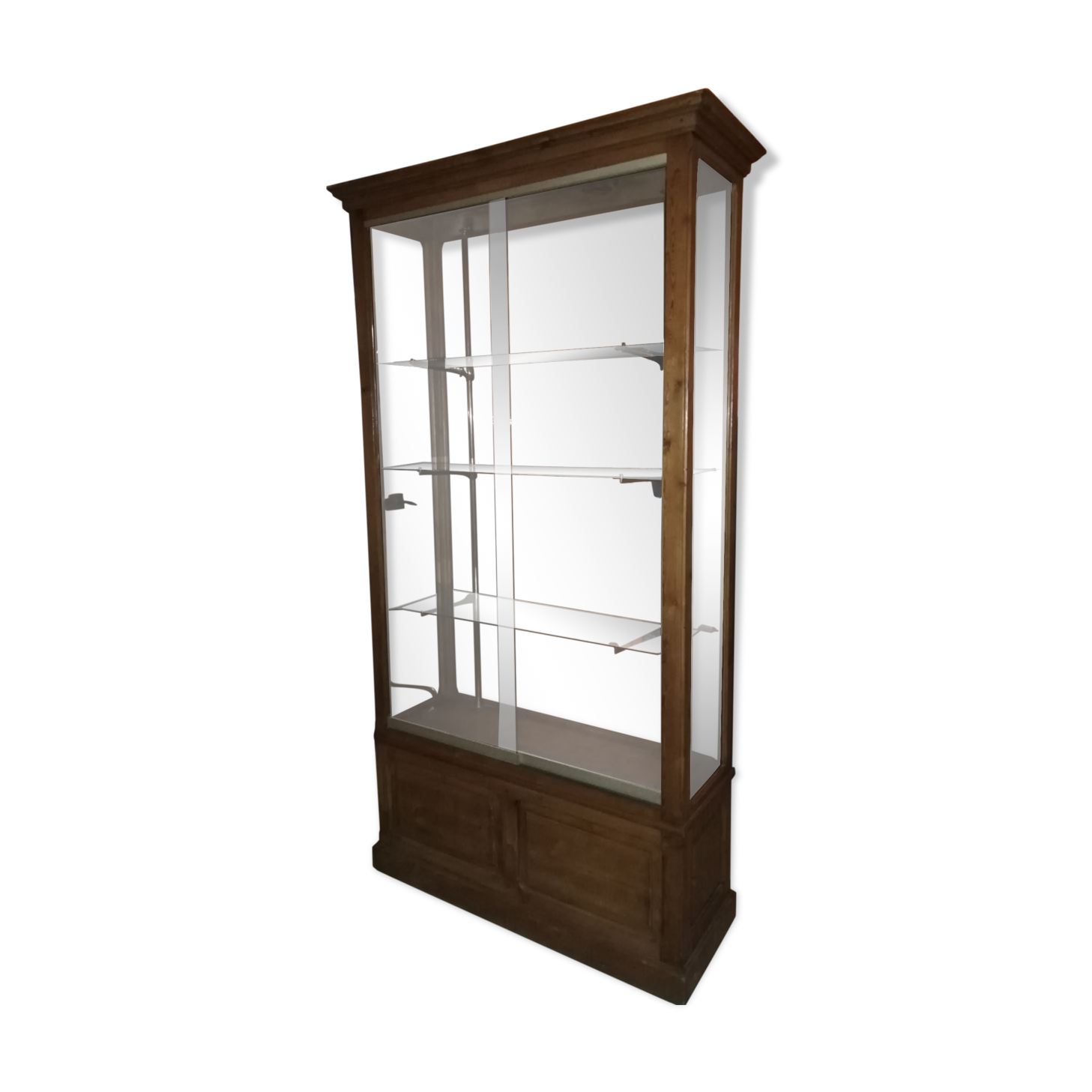 Store showcase