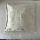 Cactus Silk Cushion - Cream