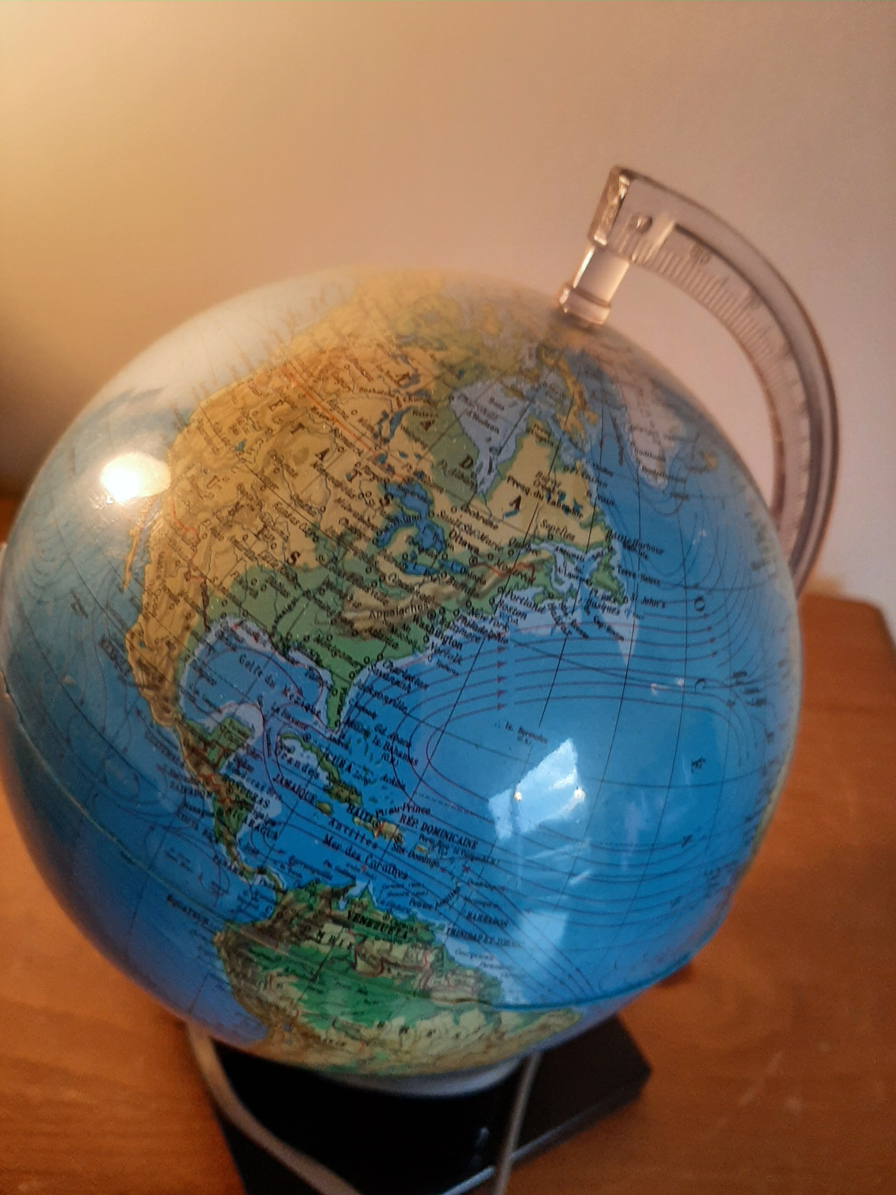 Globe bedside lamp
