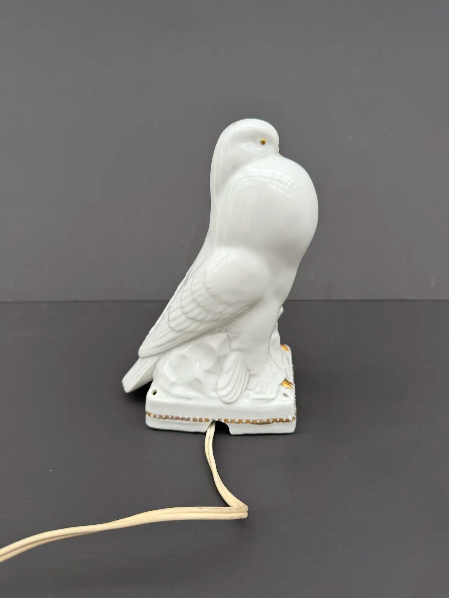 Art Deco night light in fine porcelain, France 1940
