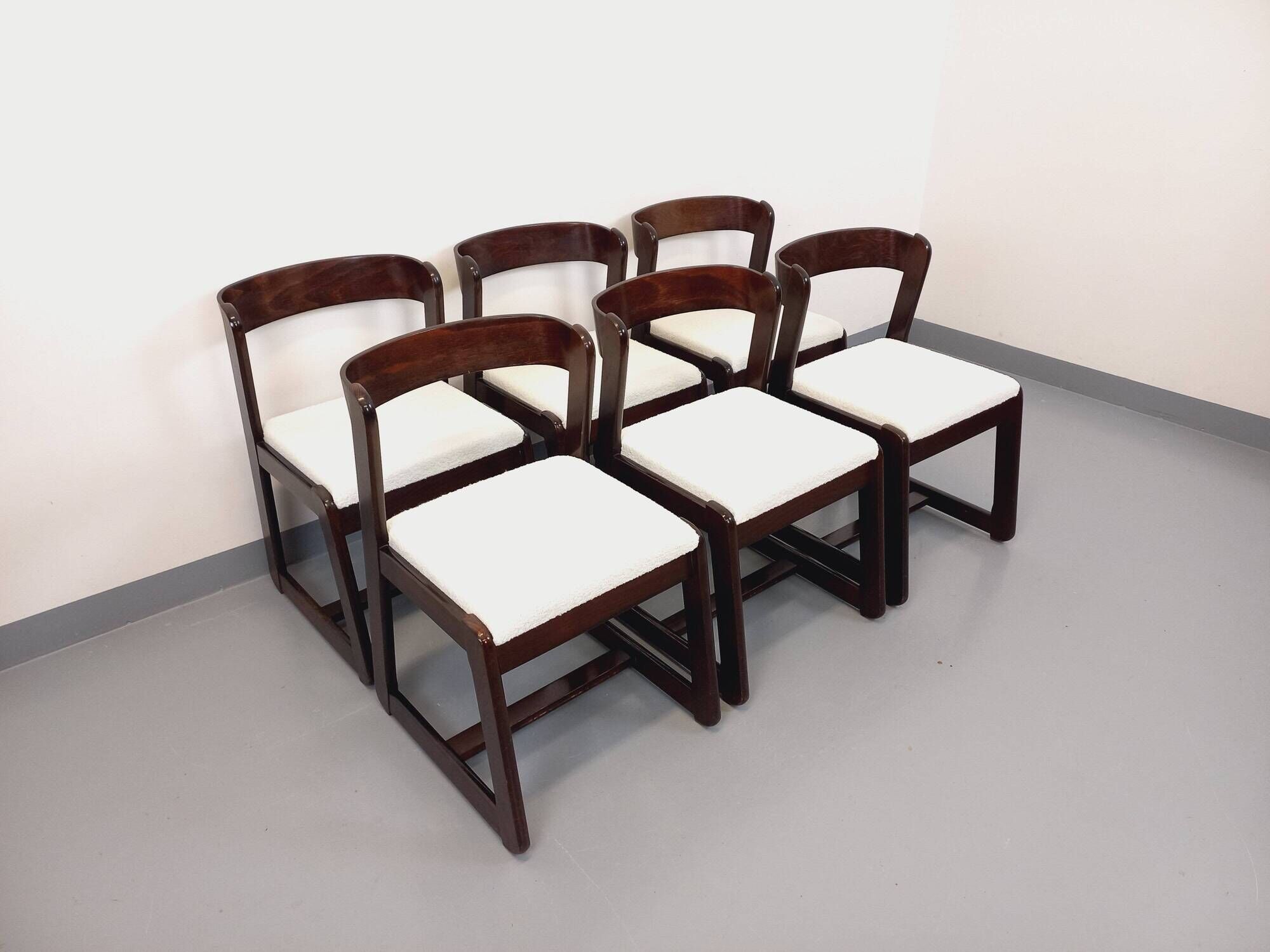 Set of 6 vintage Italian sleigh chairs by Mario Sabot