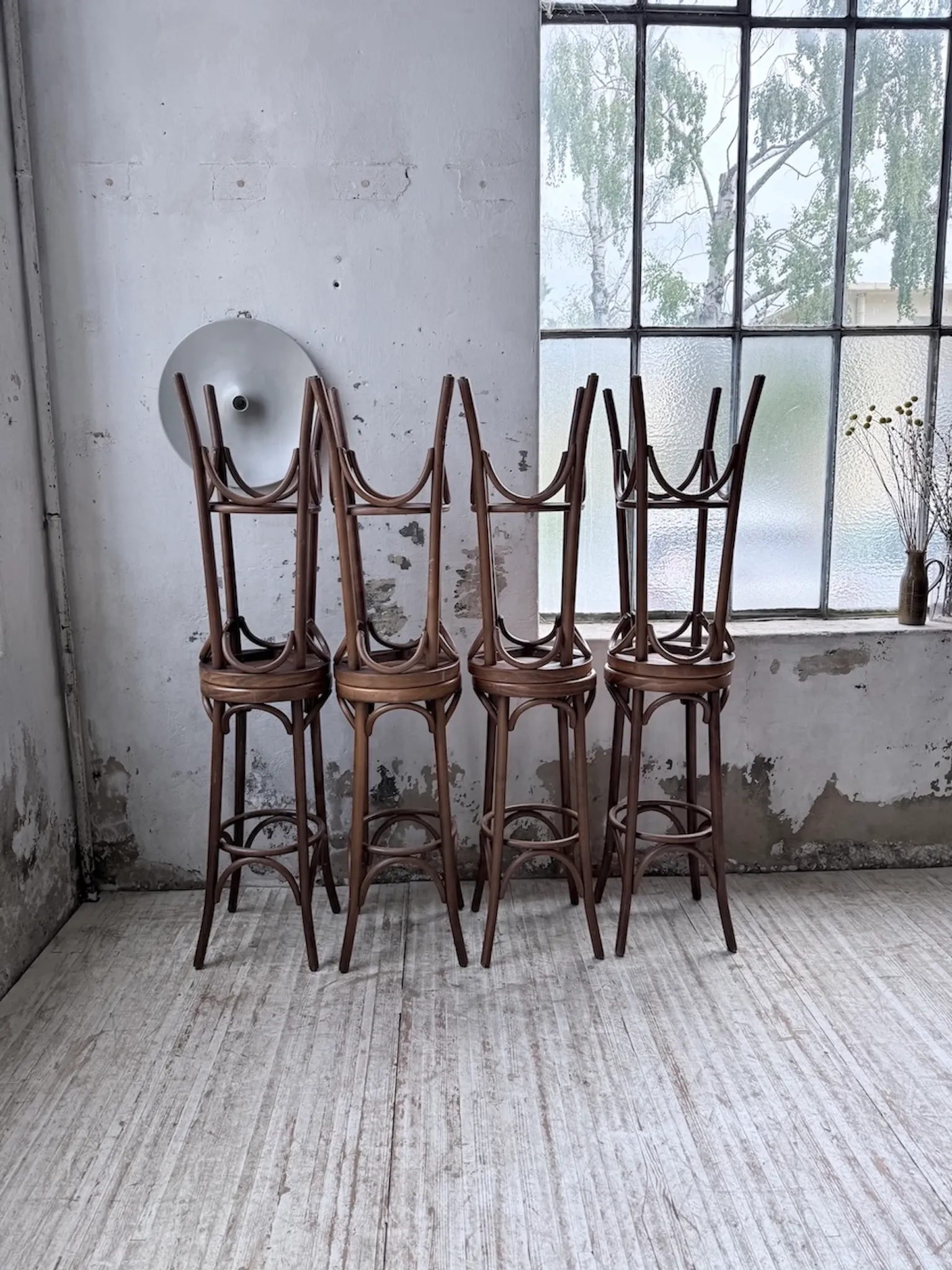 Set of 8 bistro-style bar stools Baumann.