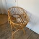 Vintage rattan couffin & its foot