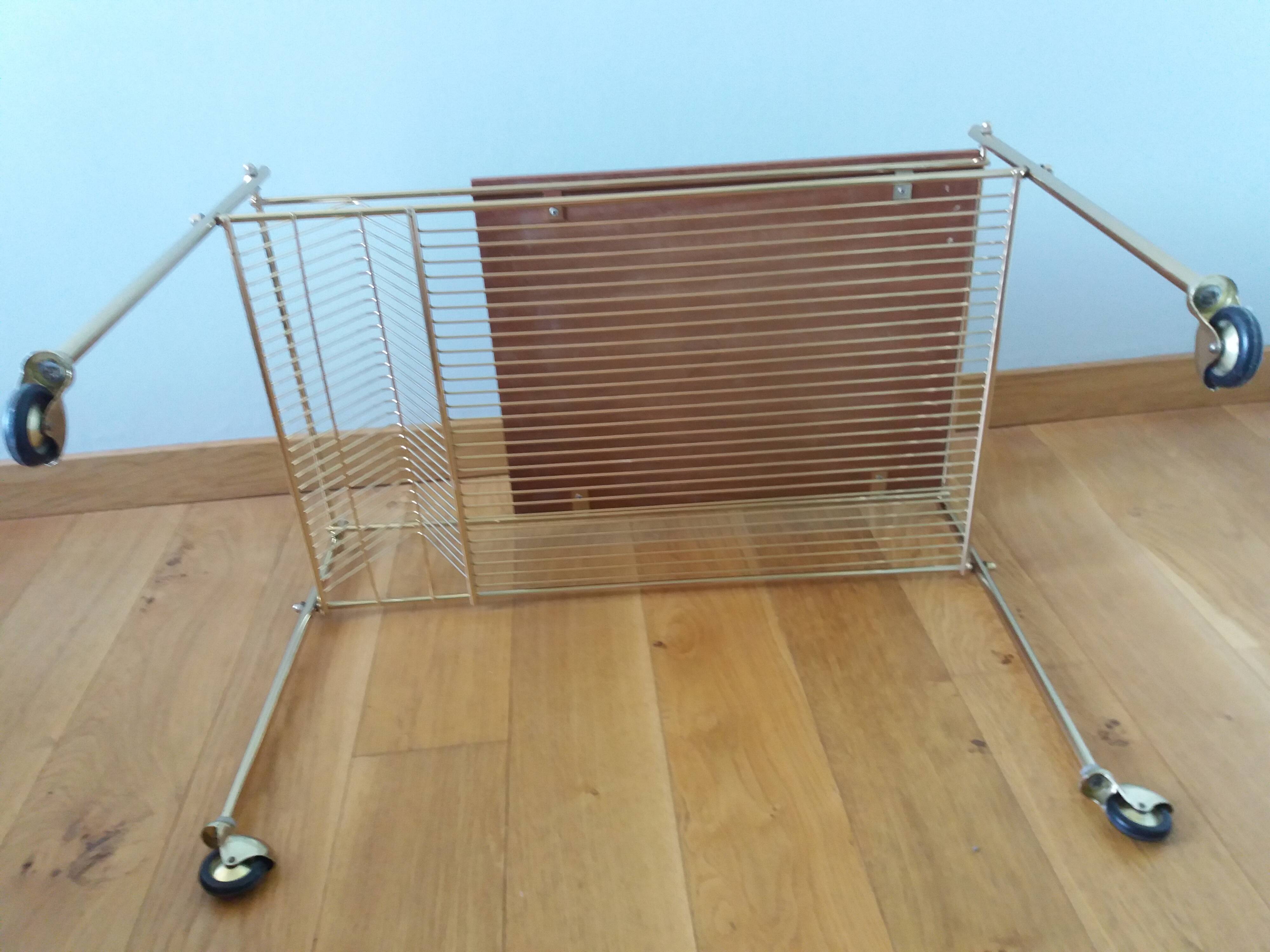 Vinyl hi-fi console with wheels in gold metal and wood