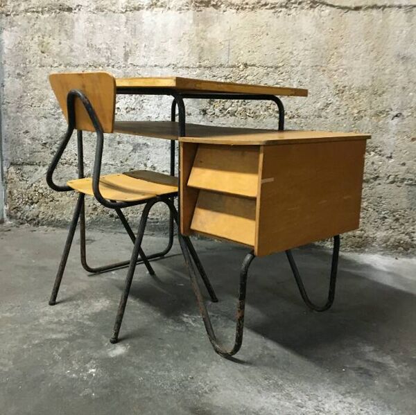 Bureau enfant vintage et sa chaise