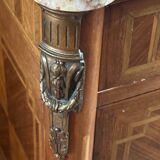 Louis XVI style chest of drawers, spinning top legs - transition style marquetry