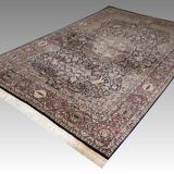 Handmade Wool Rug - 2.90 X 1.85 Meters