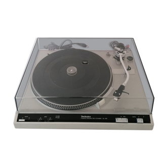 Platinum vinyl Technics SL-220, years 1982