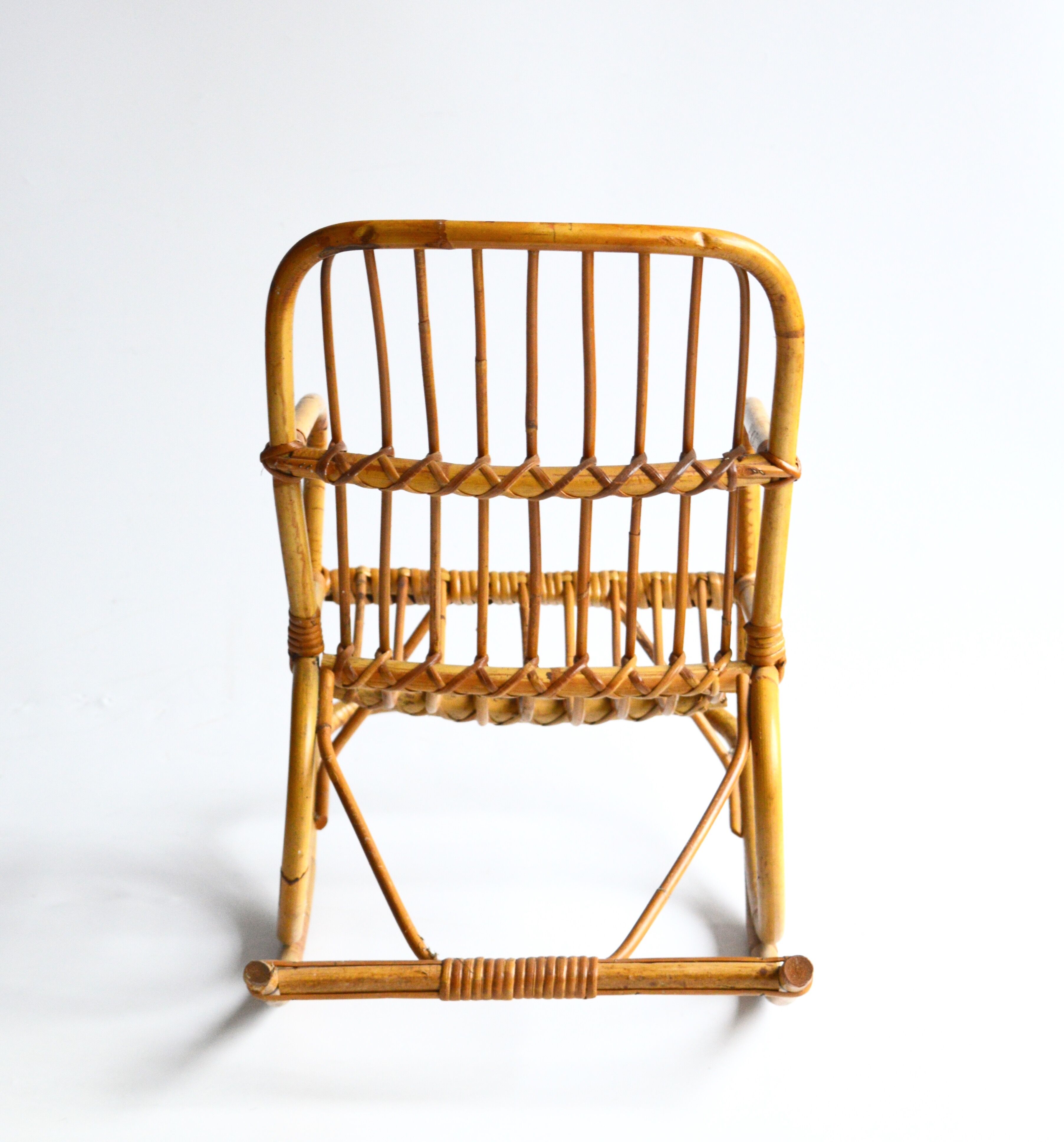 Children's rocking chair