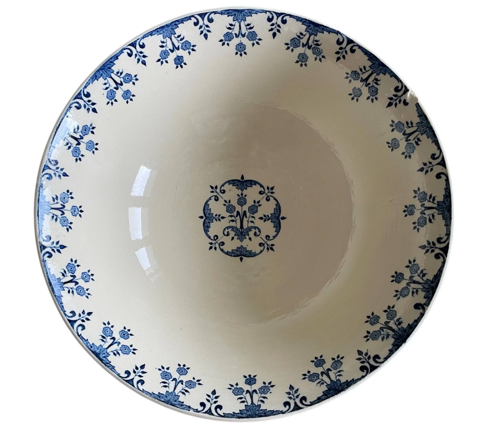 Large antique pedestal salad bowl in Gien earthenware.