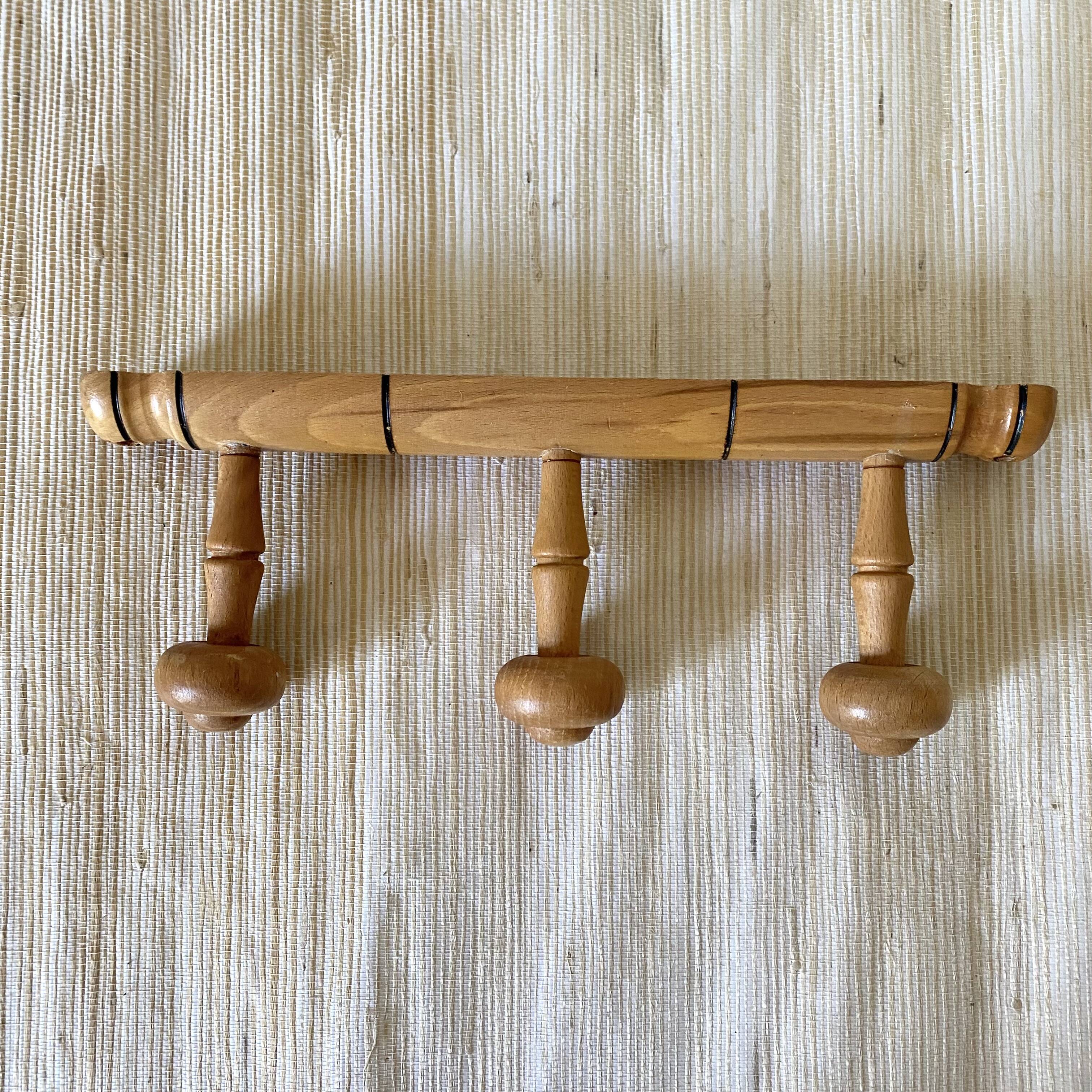 Porte manteau en bois tourné