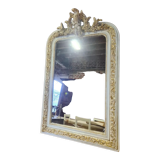 Miroir patiné beige et doré avec un ange