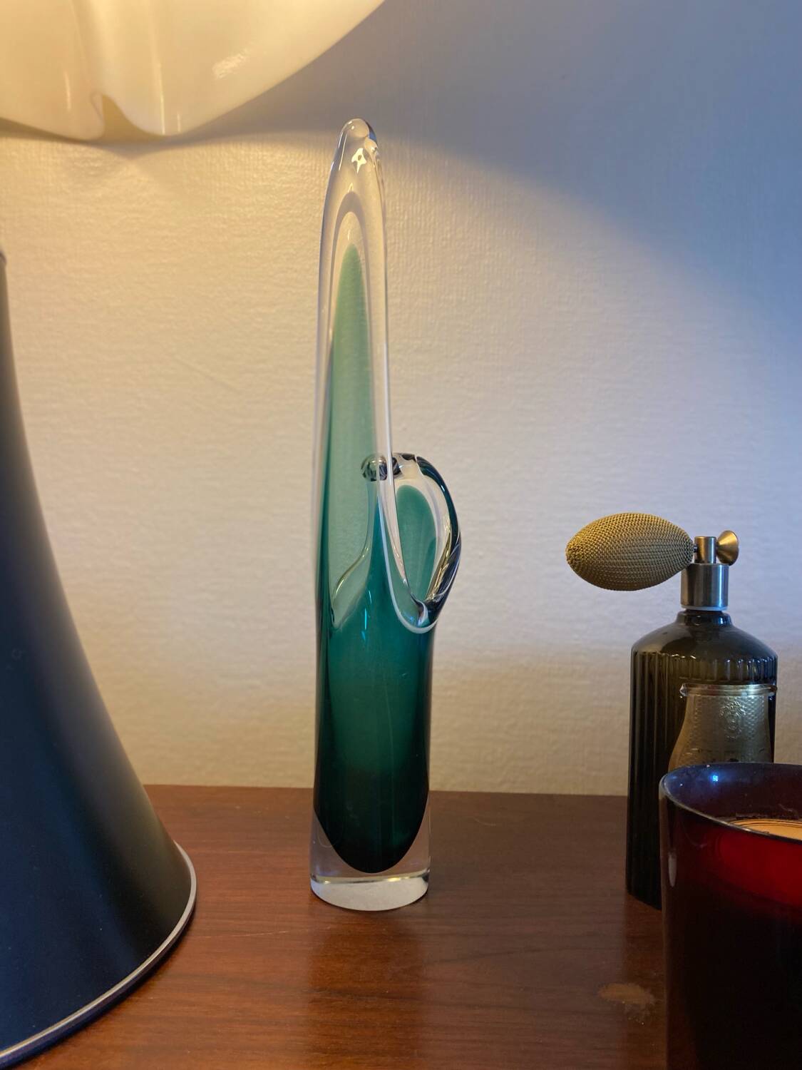 Shell crystal art sculpture vase by Paul Kedelv for Flygsfors, Scandinavian glass