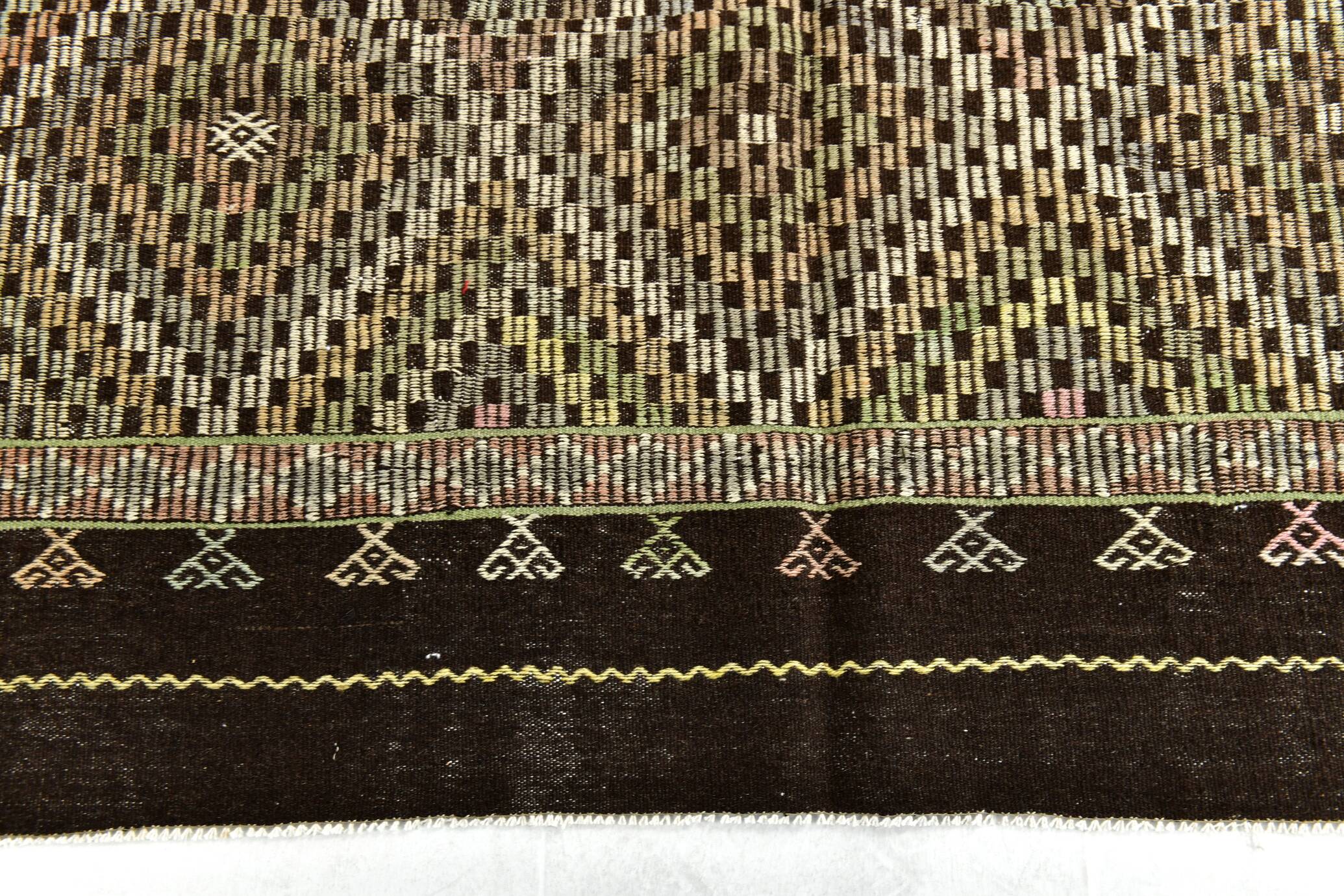 6x9 Yellow Brown Vintage Kilim Rug 199x264Cm