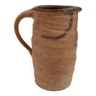 Brutalist pitcher pot in ocher brown stoneware handmade signed