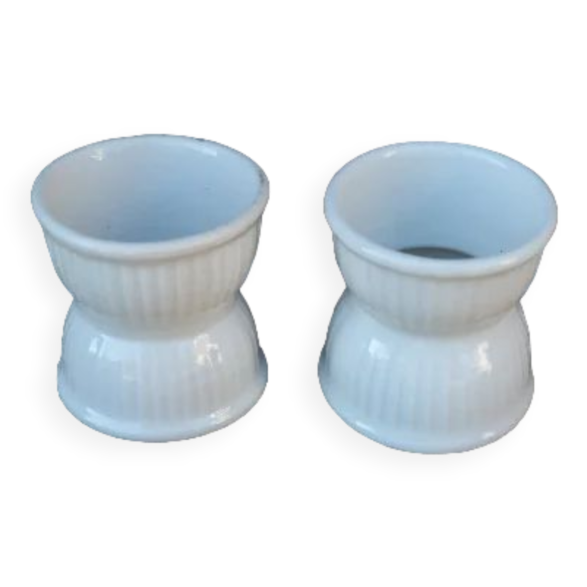 Set of 2 domino shaped shells in white ceramic