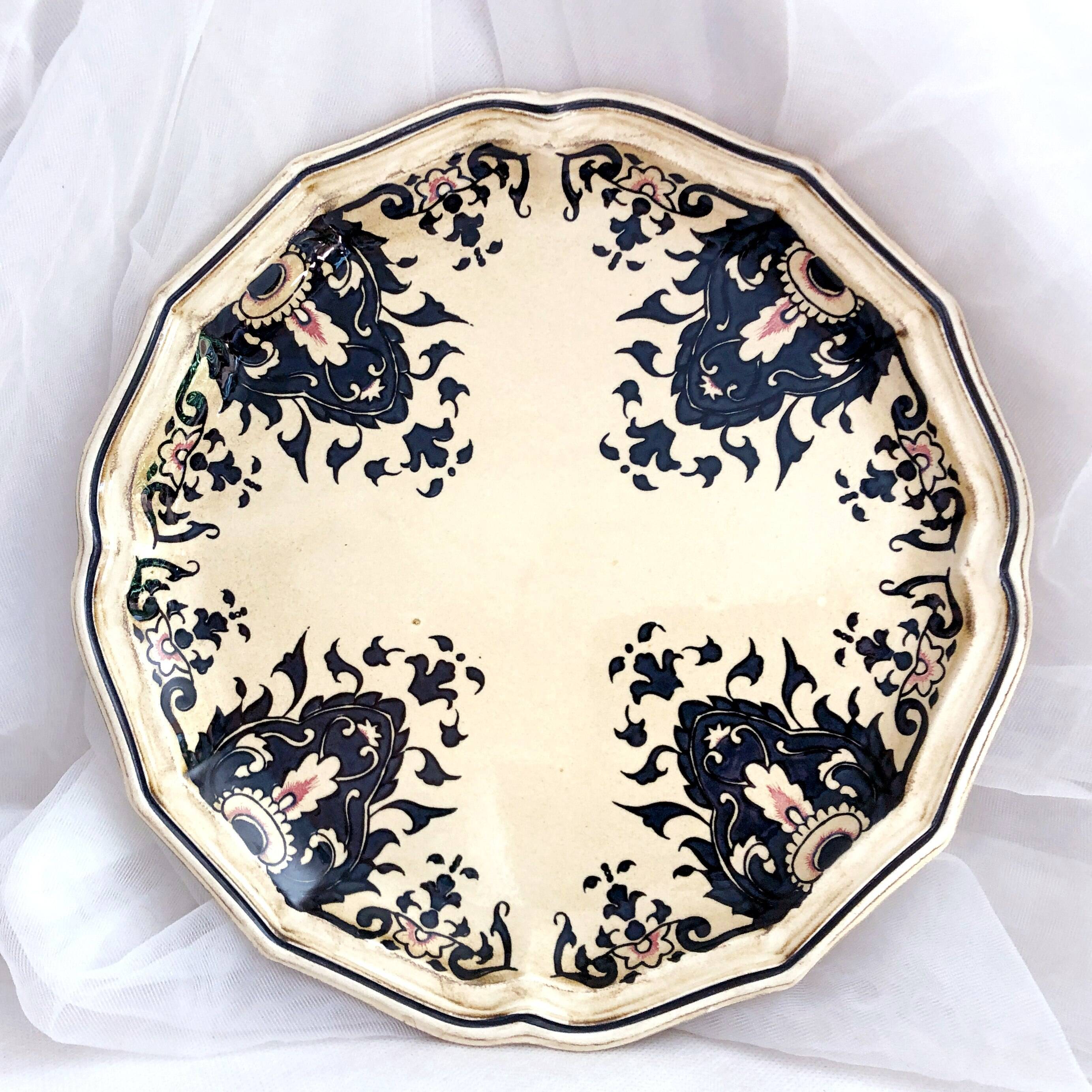Decorative earthenware plate from Salins France decor Quevilly 25.5 cm