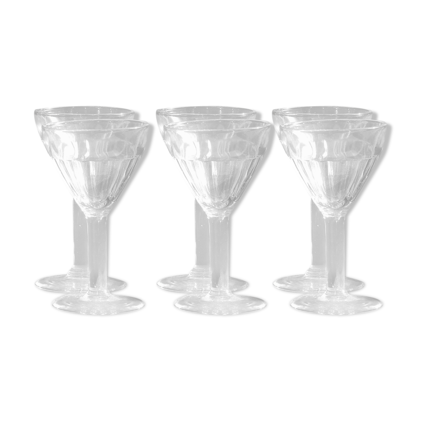 6 glasses of French bistro from the 1930s