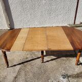 Table 6 feet in walnut with 3 extensions of the xix th century n23