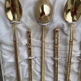 6 golden teaspoons/tea spoons