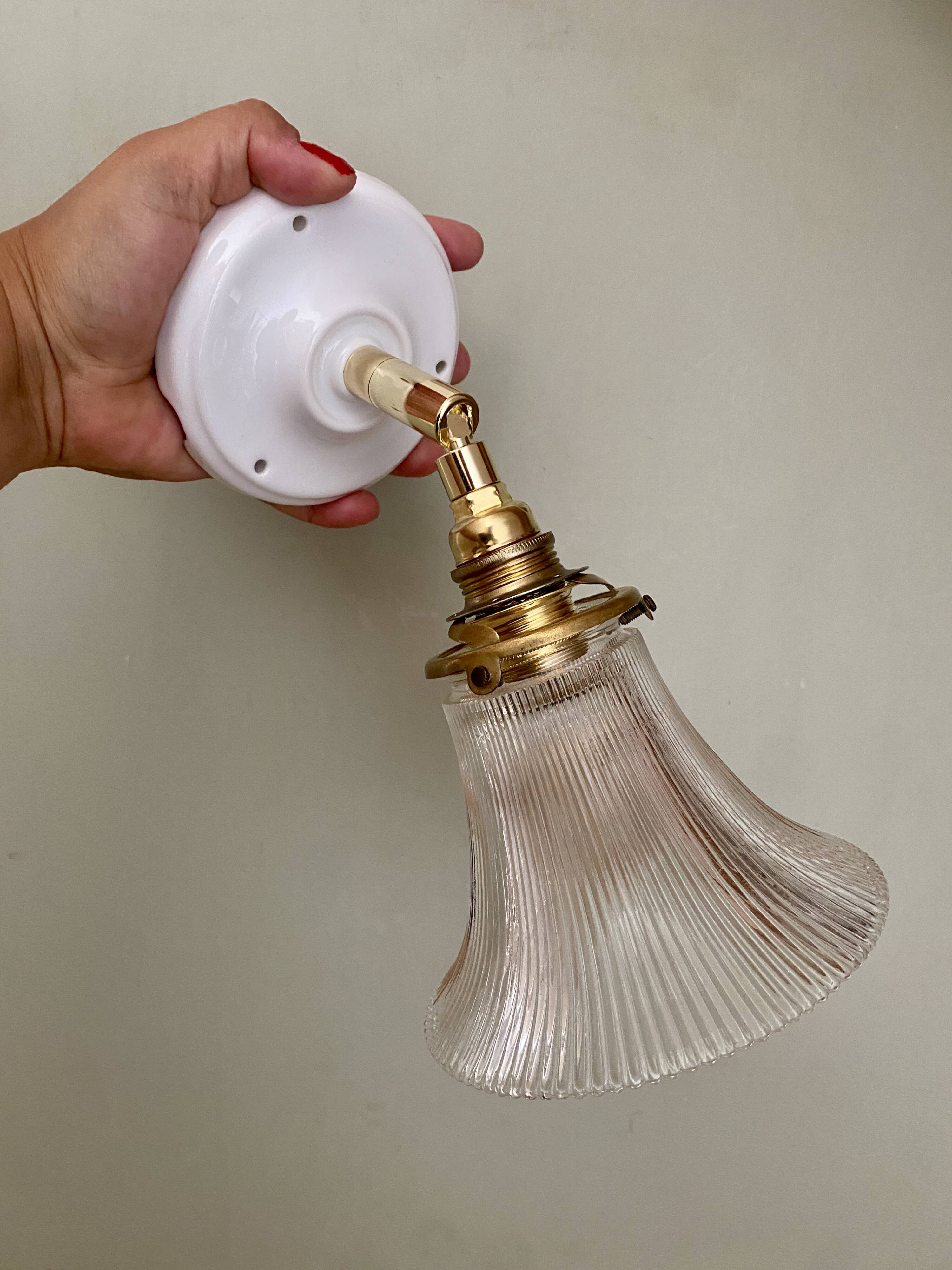 Vintage tulip wall lamp in holophane glass