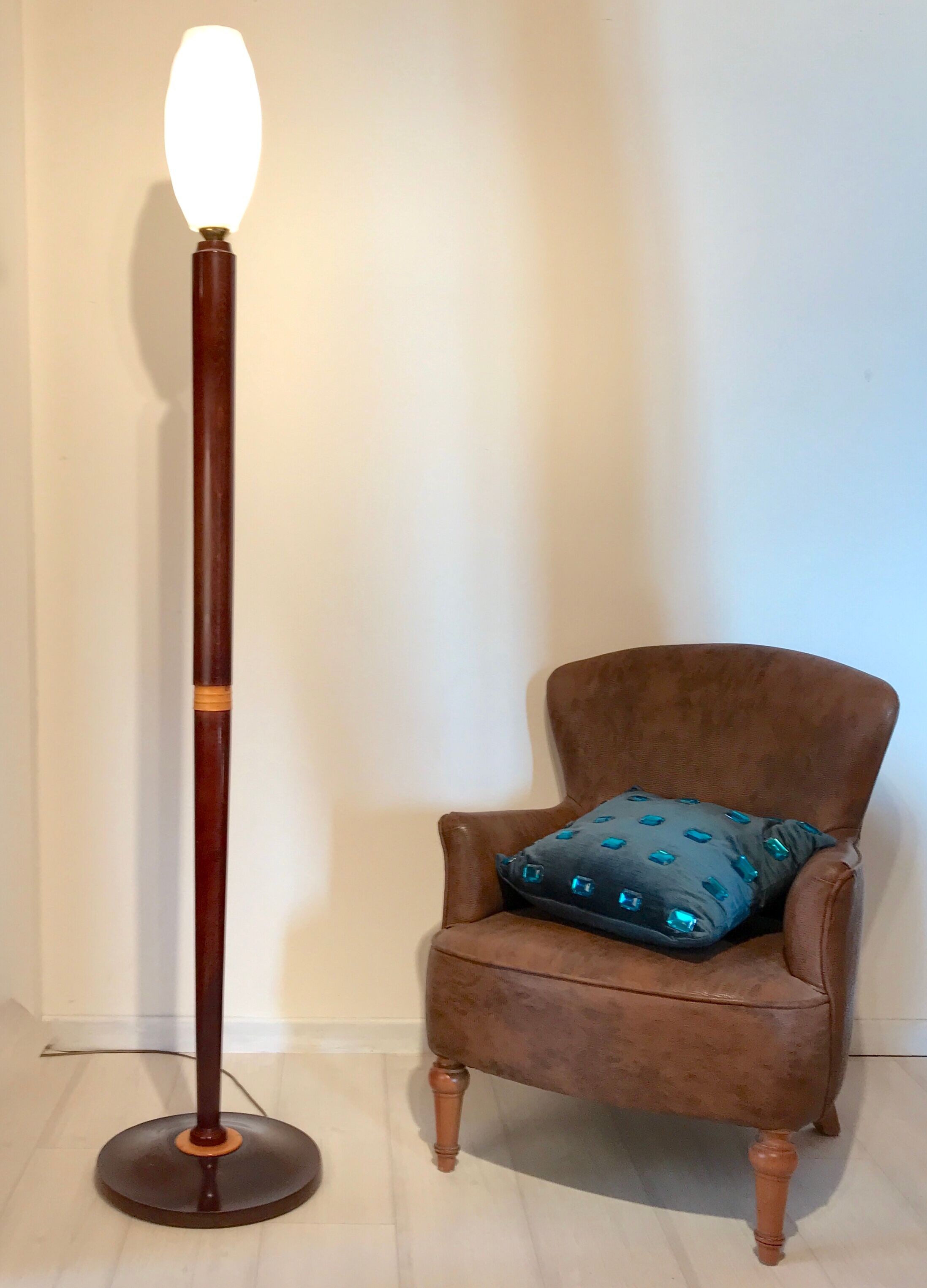 Art Deco lamppost 1930