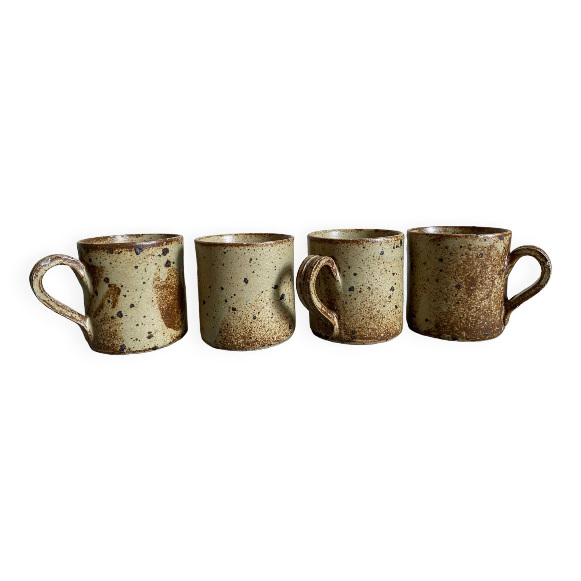 Set of 4 stoneware mugs