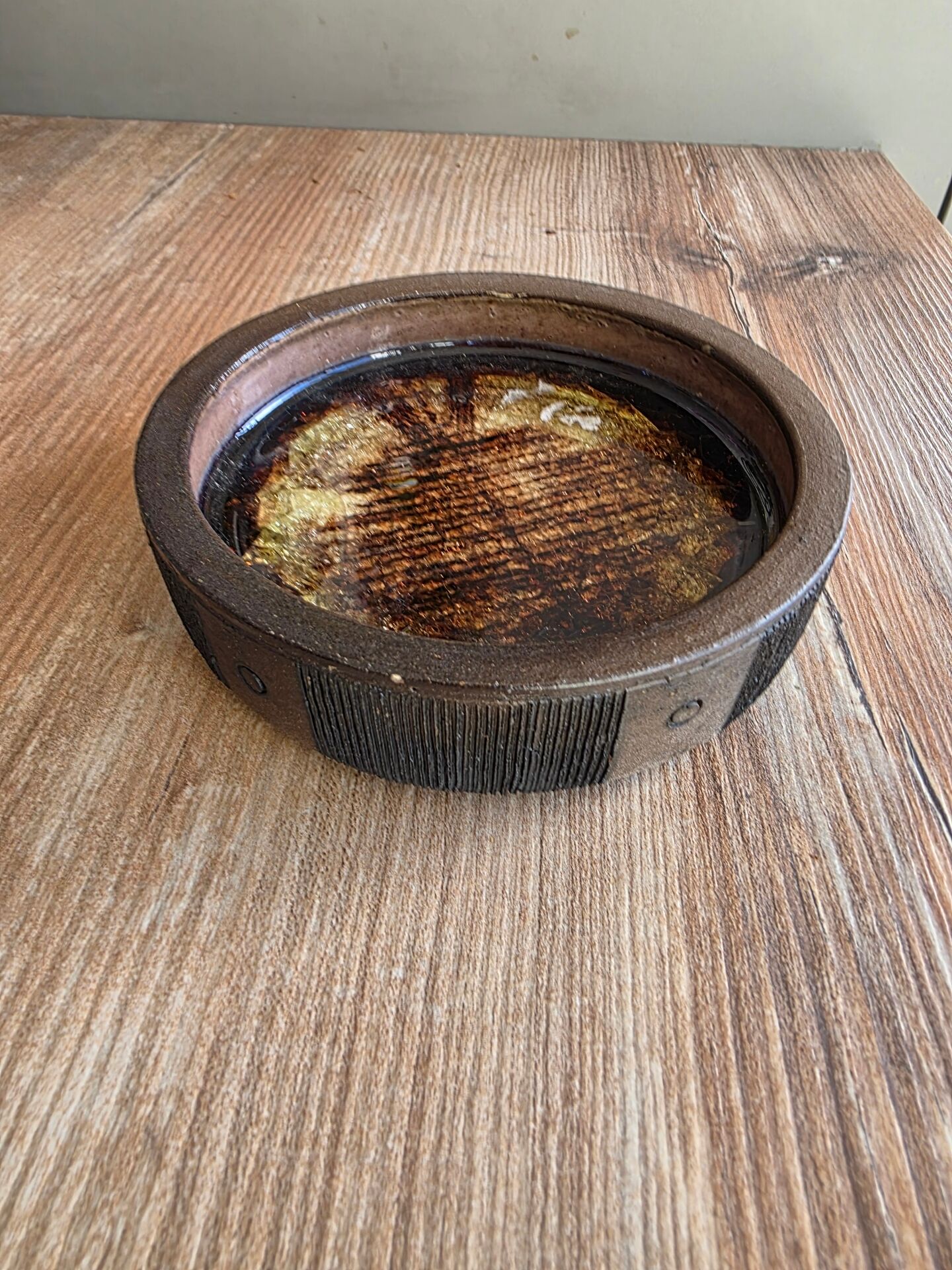 Dish / Ceramic bowl signed Gerhard Dölz