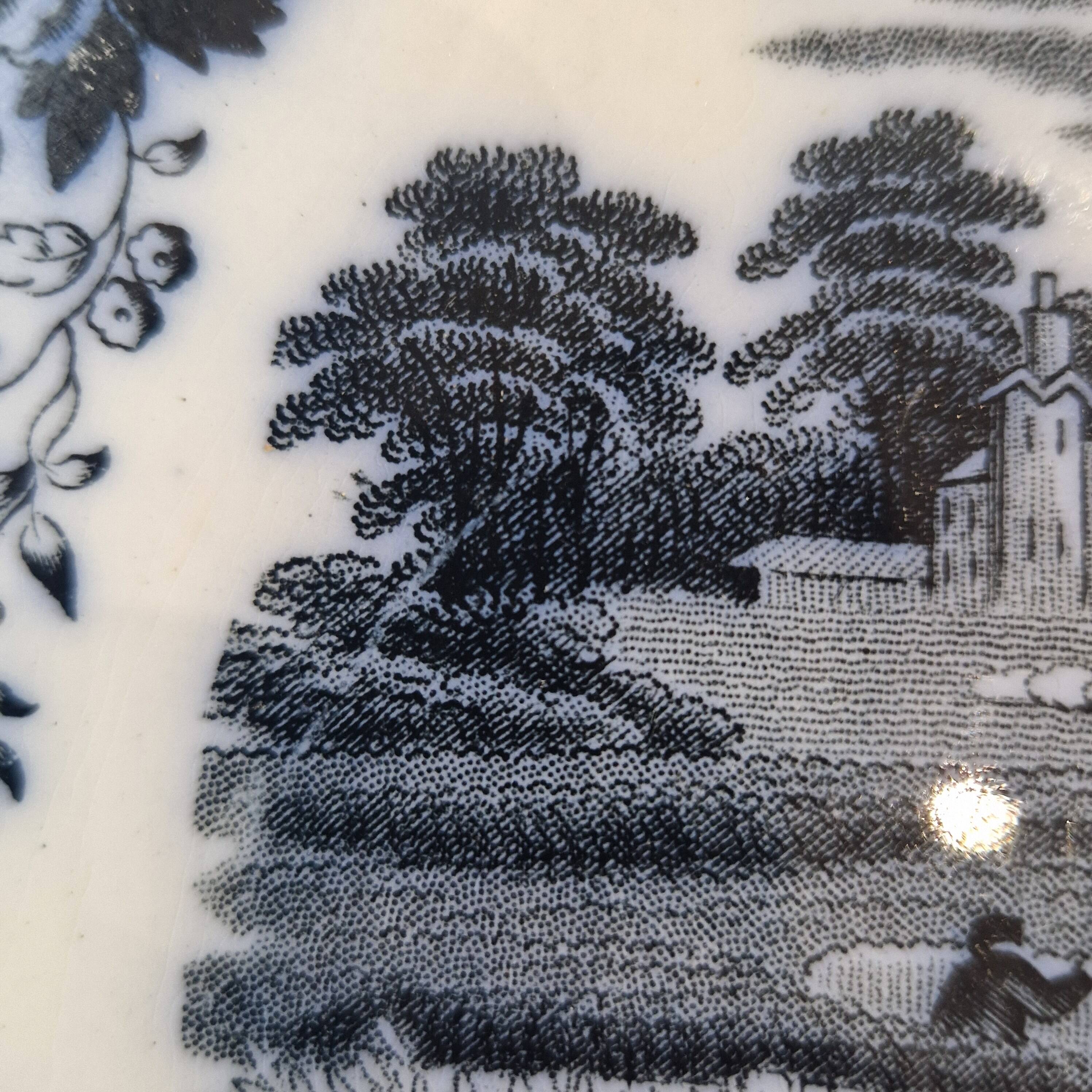 Ceramic collection plate petrus regout maastricht