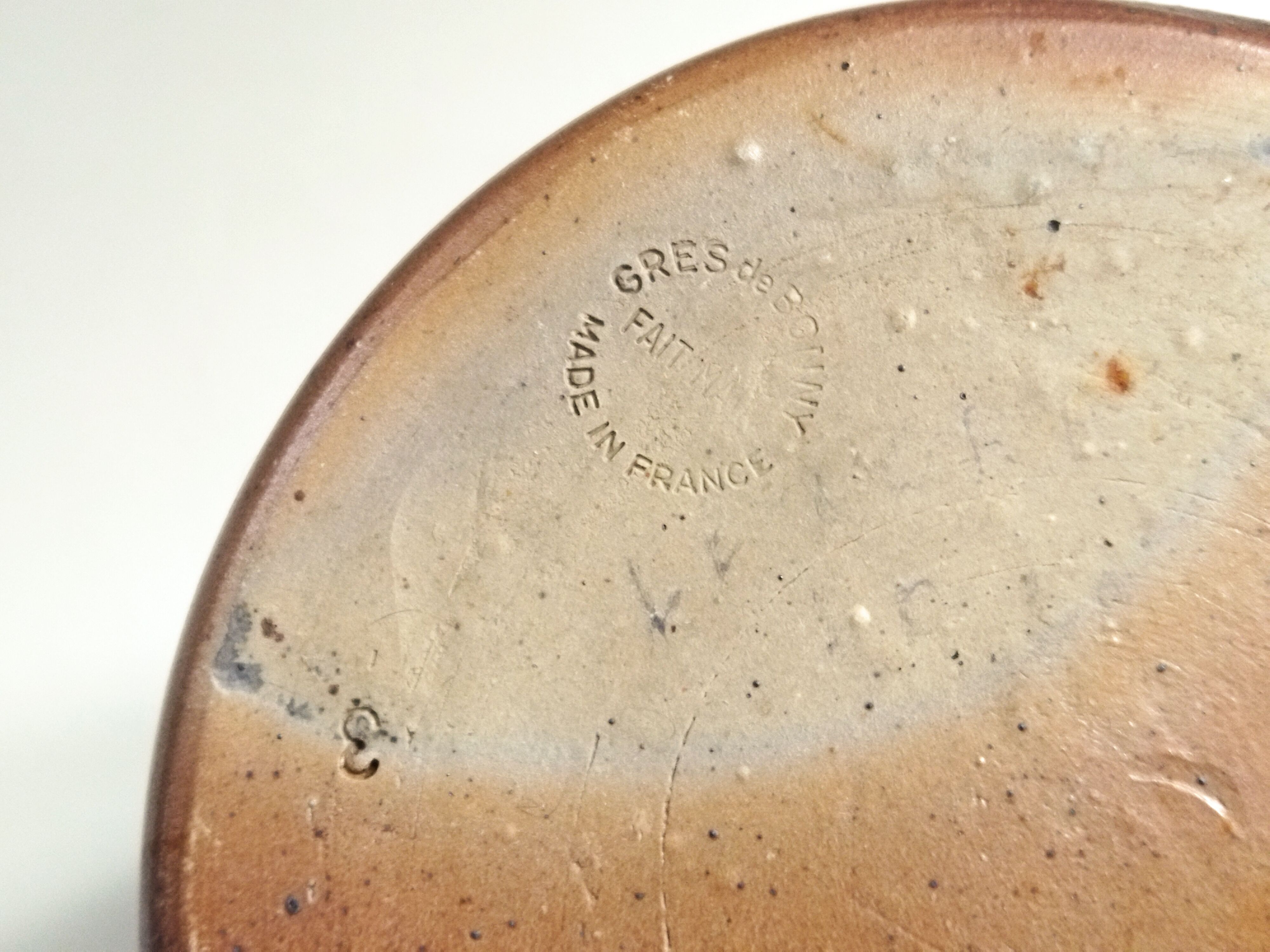 Stoneware vase by Bonny