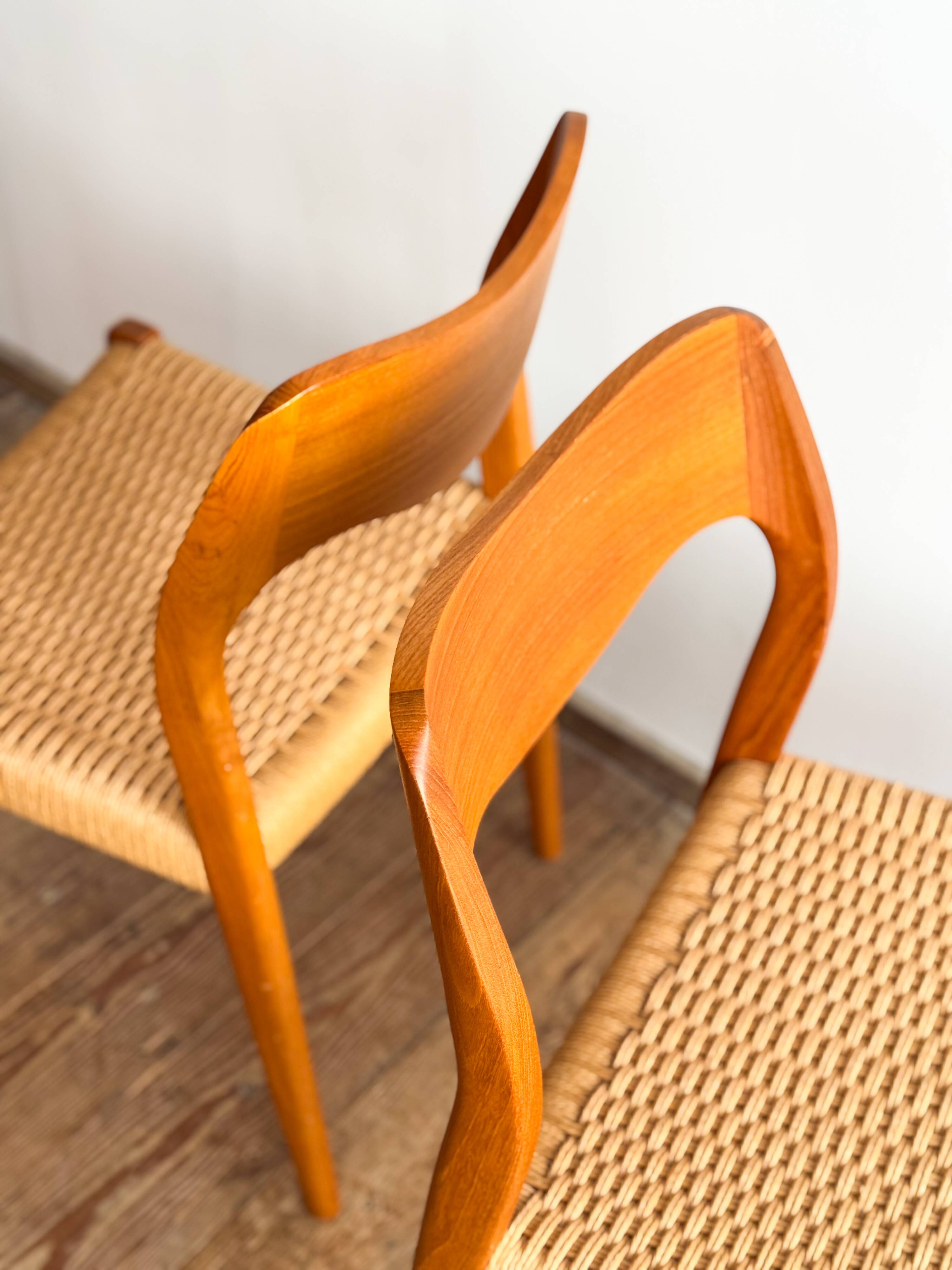 Set of 6 #71 teak chairs by Niels O. Møller, JL. Moller Mid Century
