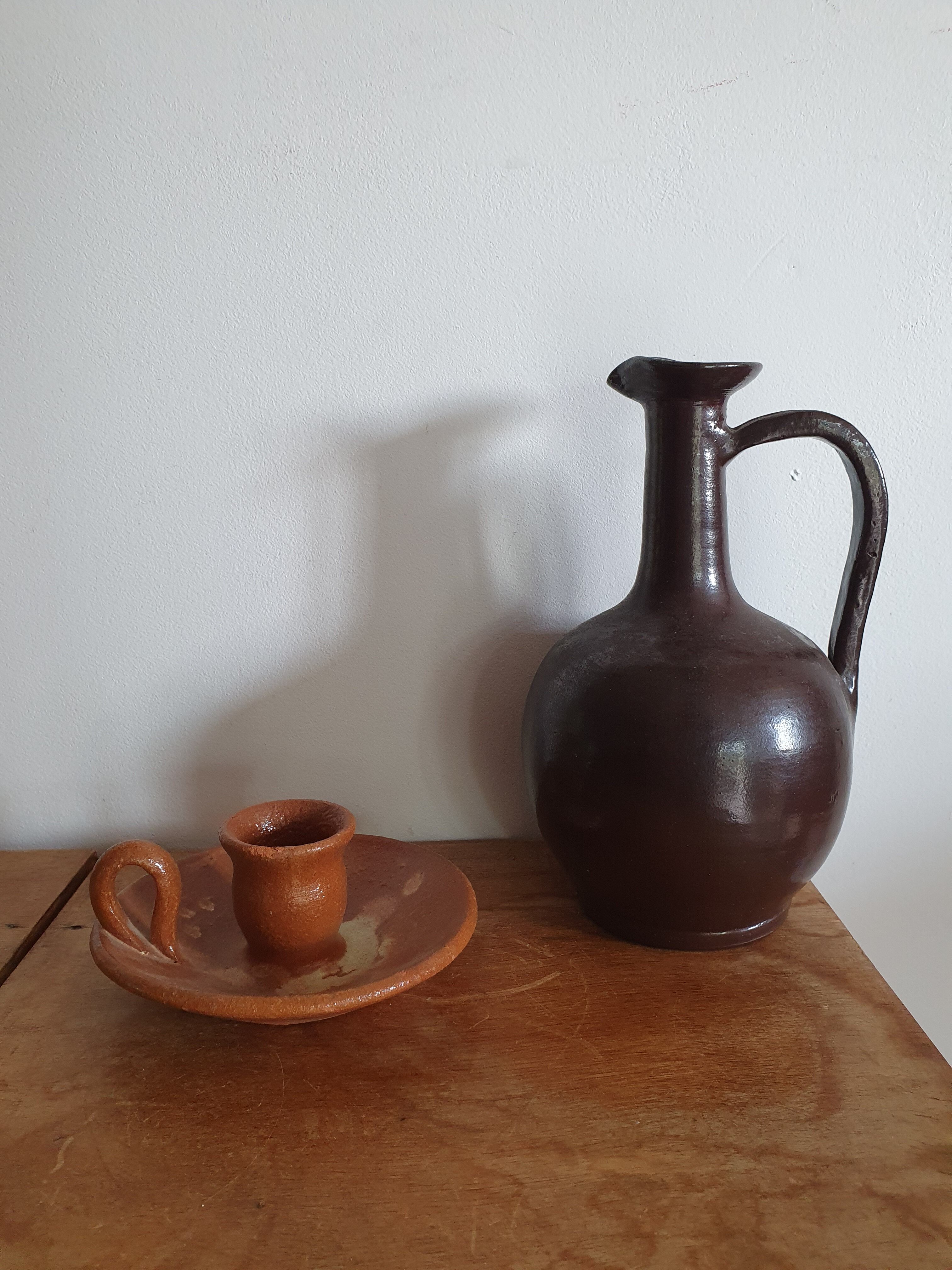 Sandstone handle candle holder