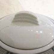 Delphie sugar bowl by Guy Degrenne in porcelain