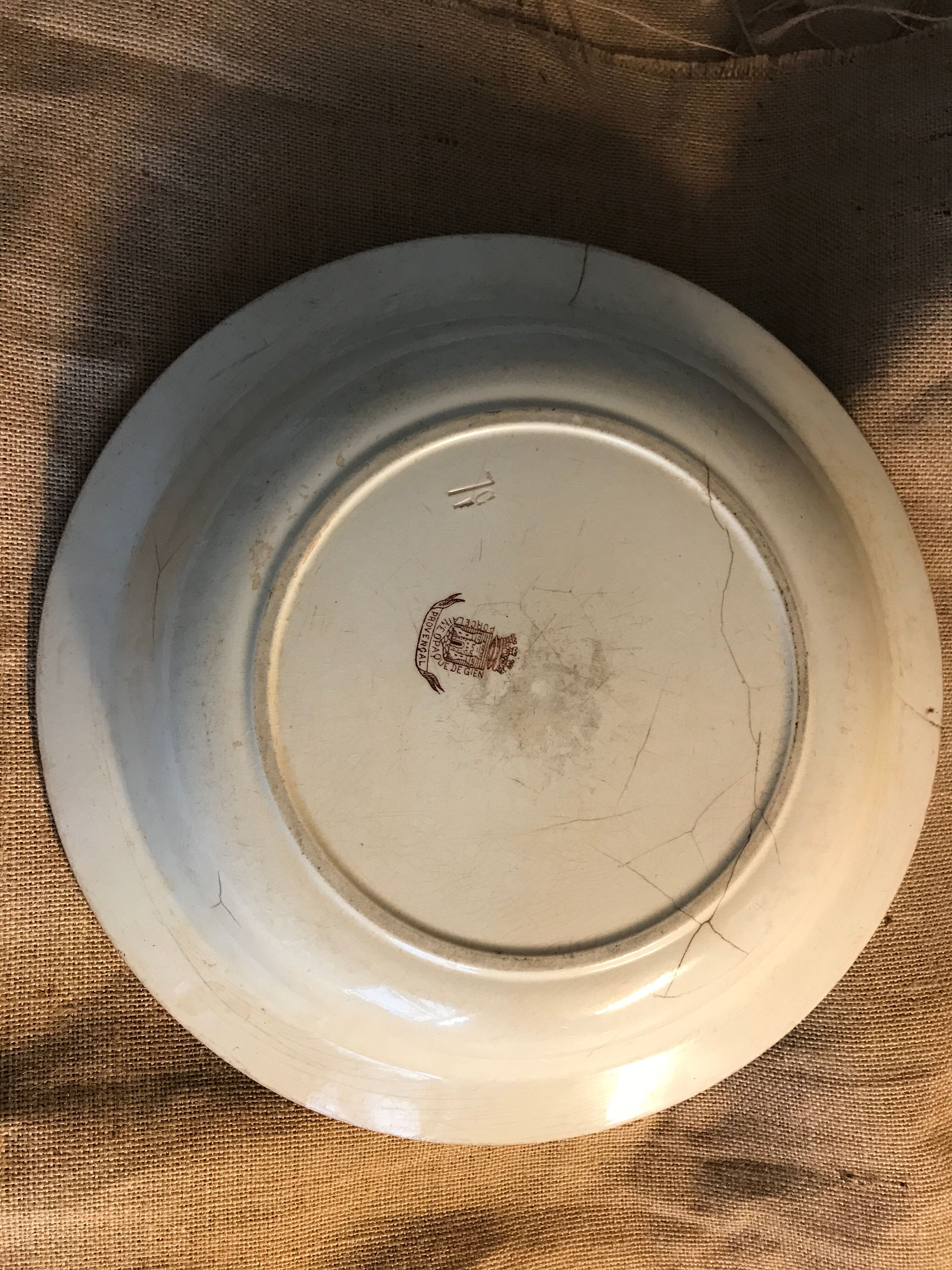 Hollow dish opaque porcelain gien provençal model