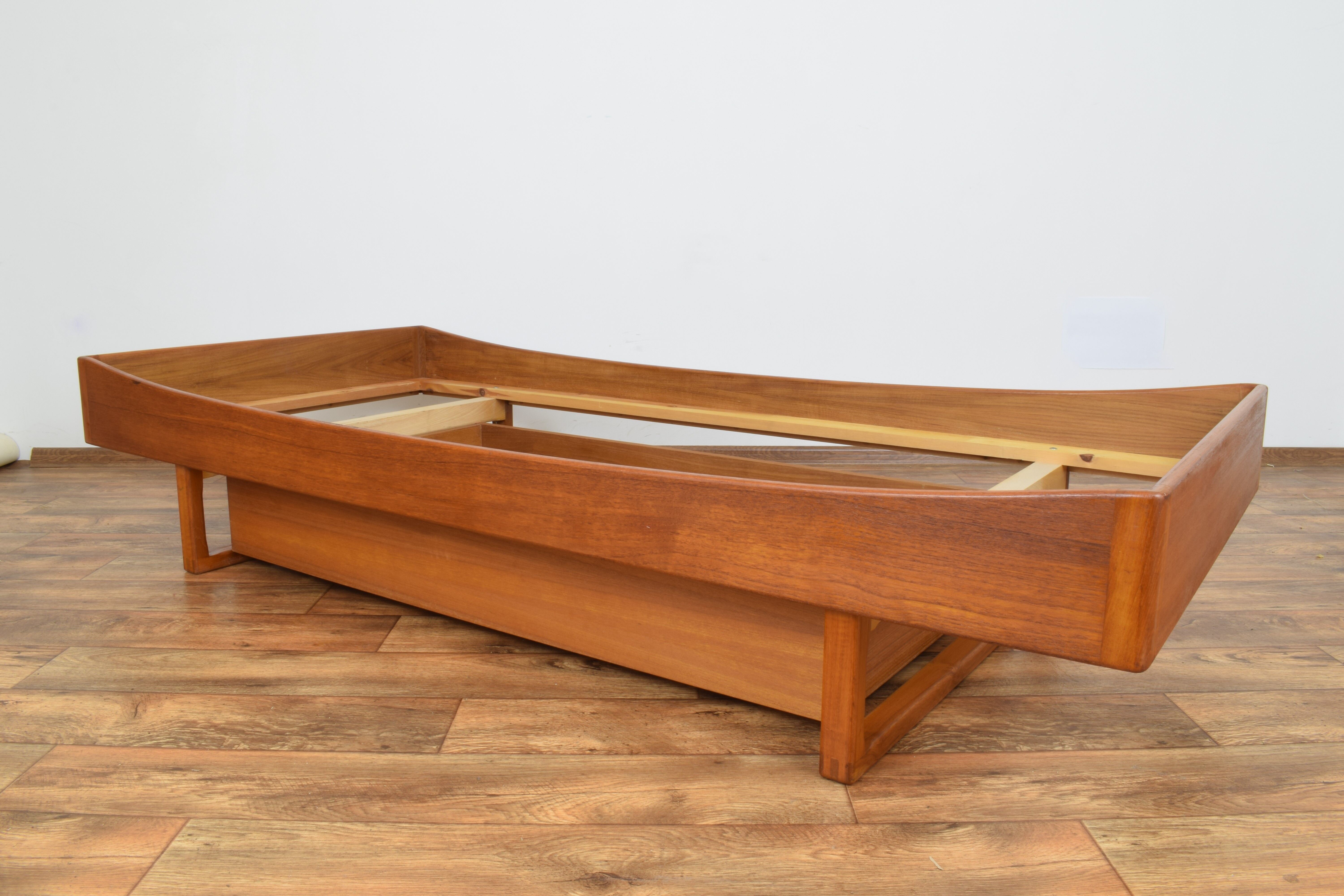 Danish teak bed from Poul Hundevad, 1960s