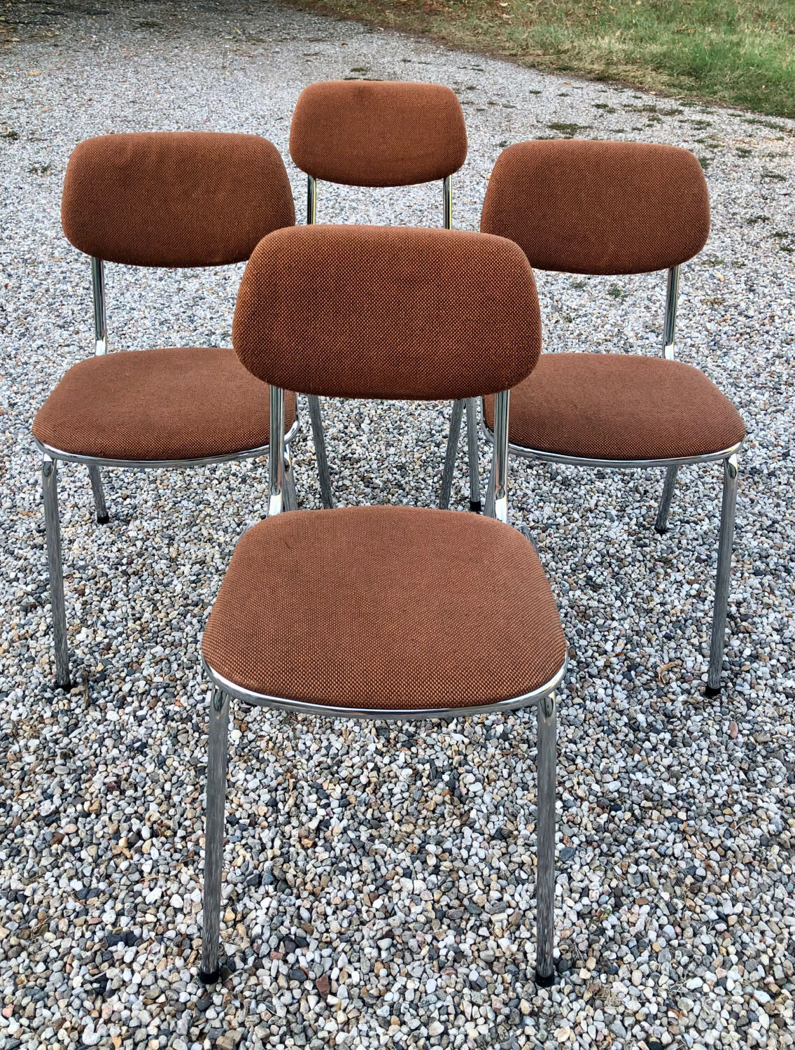 Chromed metal and wool chairs