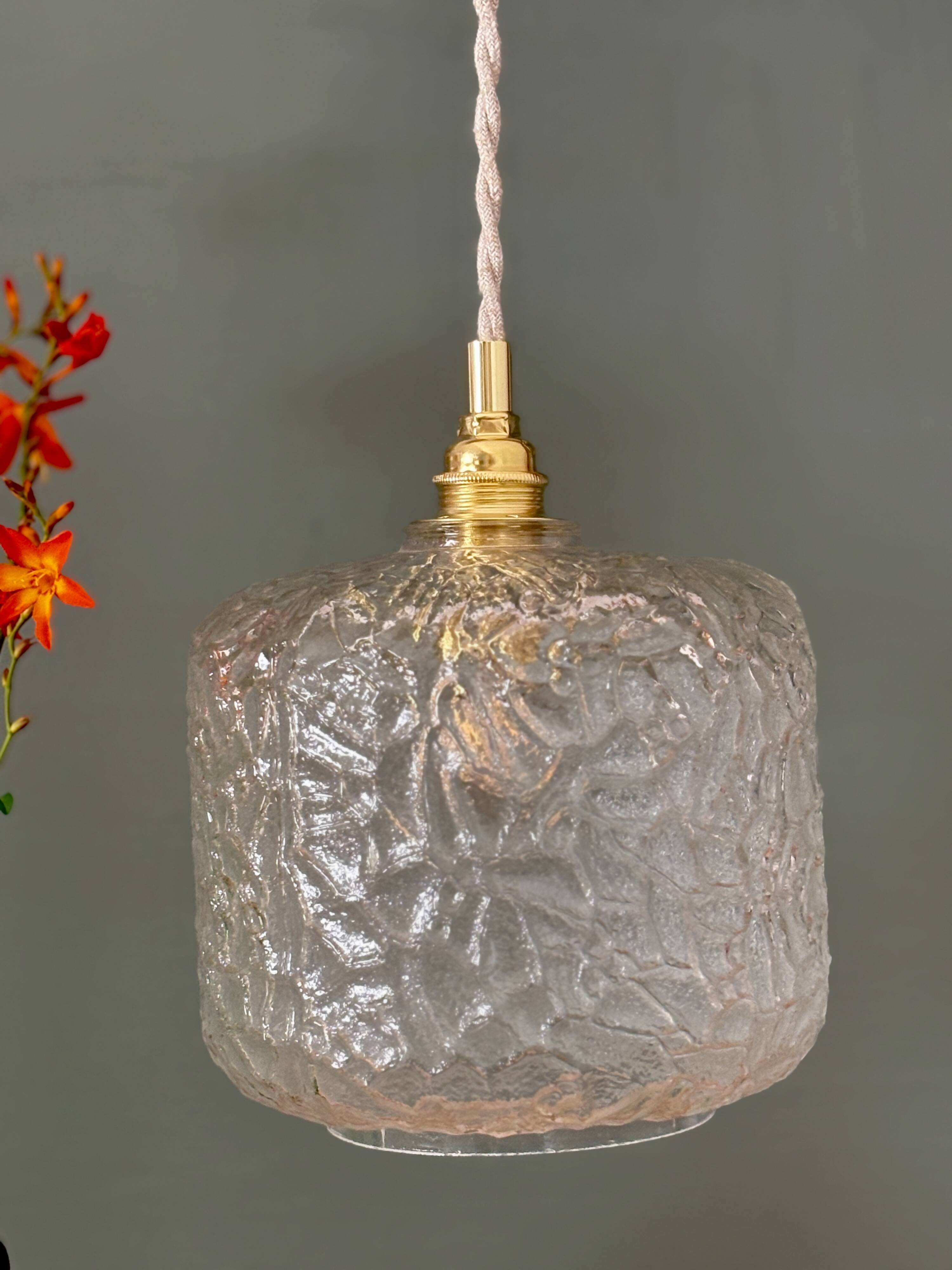 Suspension globe vintage en verre transparent