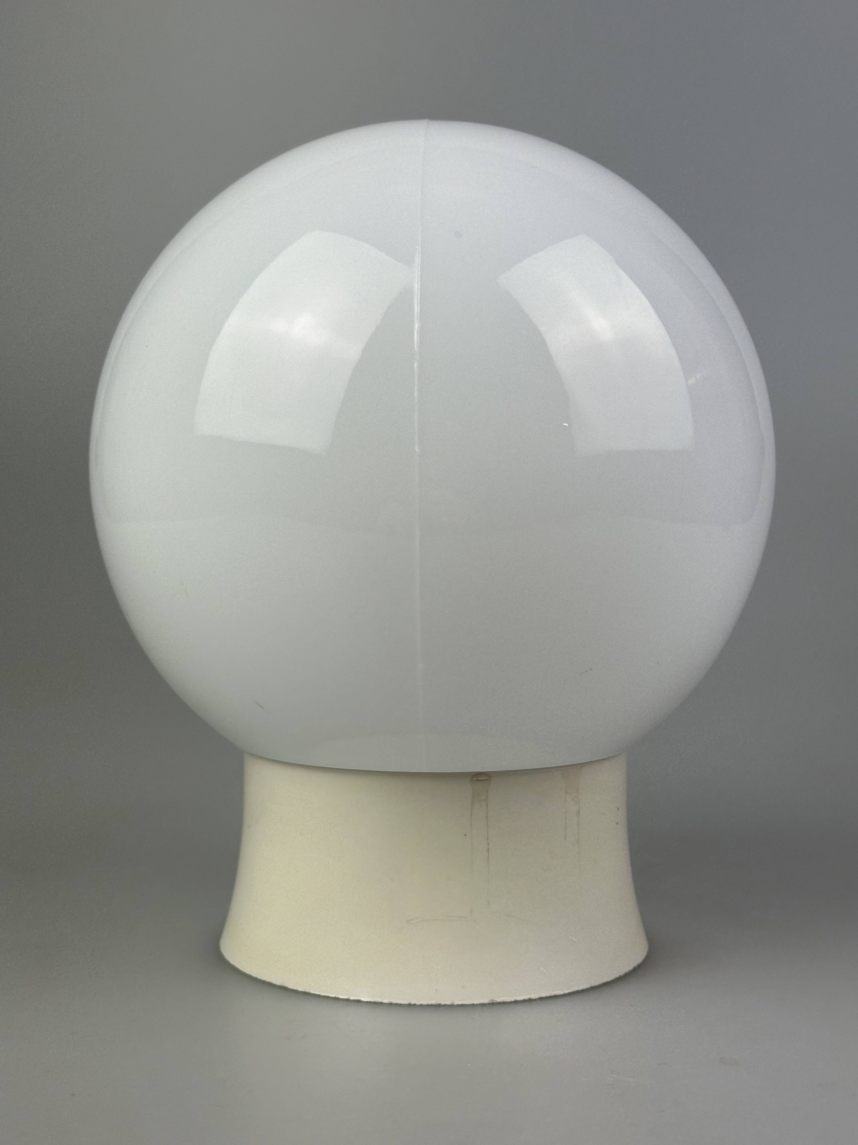 50s 60s lamp light wall lamp cellar lamp plastic & glass Bauhaus