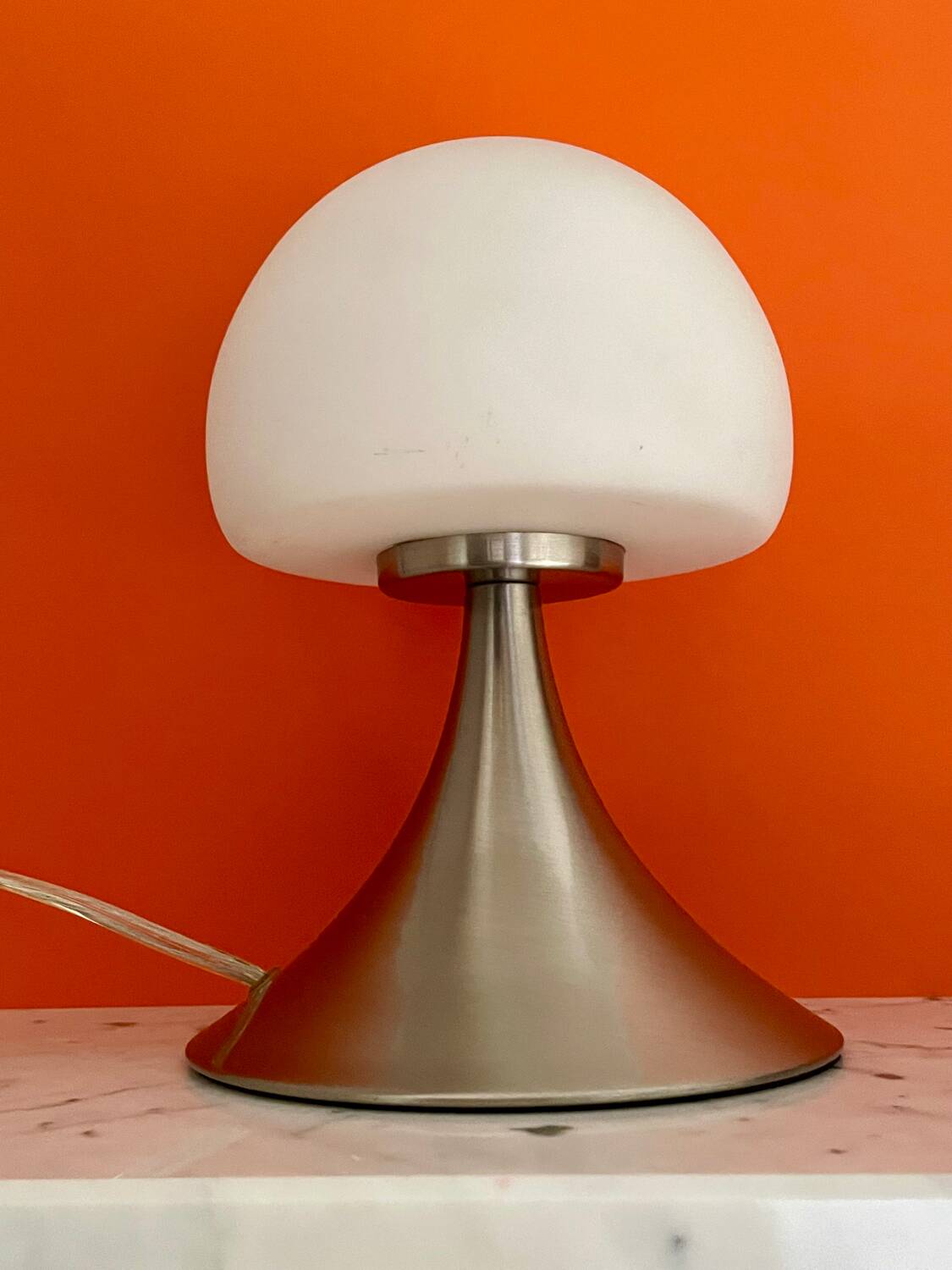 Lampe champignon pied tulipe