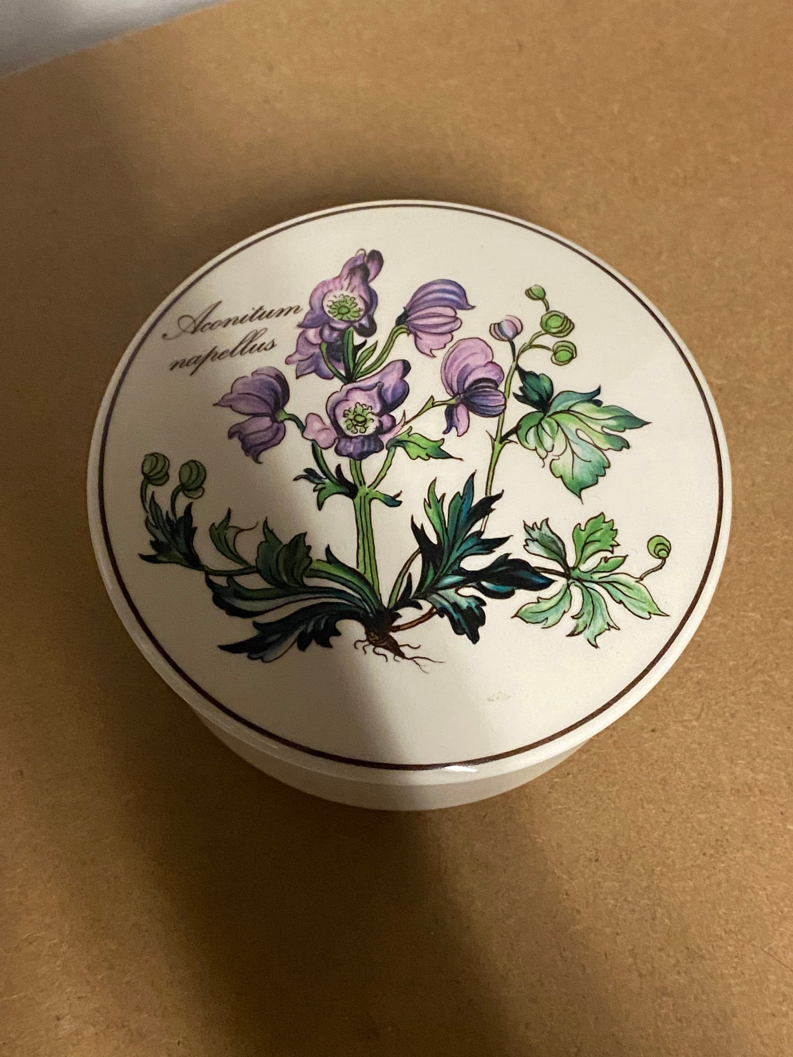 Bonbonnière Villeroy and Boch