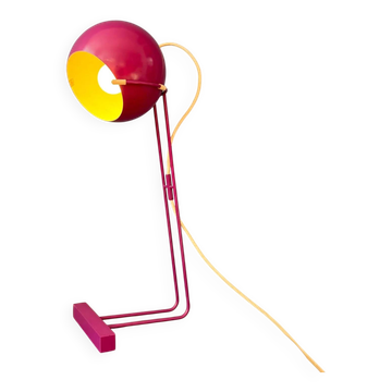 Playful vintage purple pink eyeball desk lamp